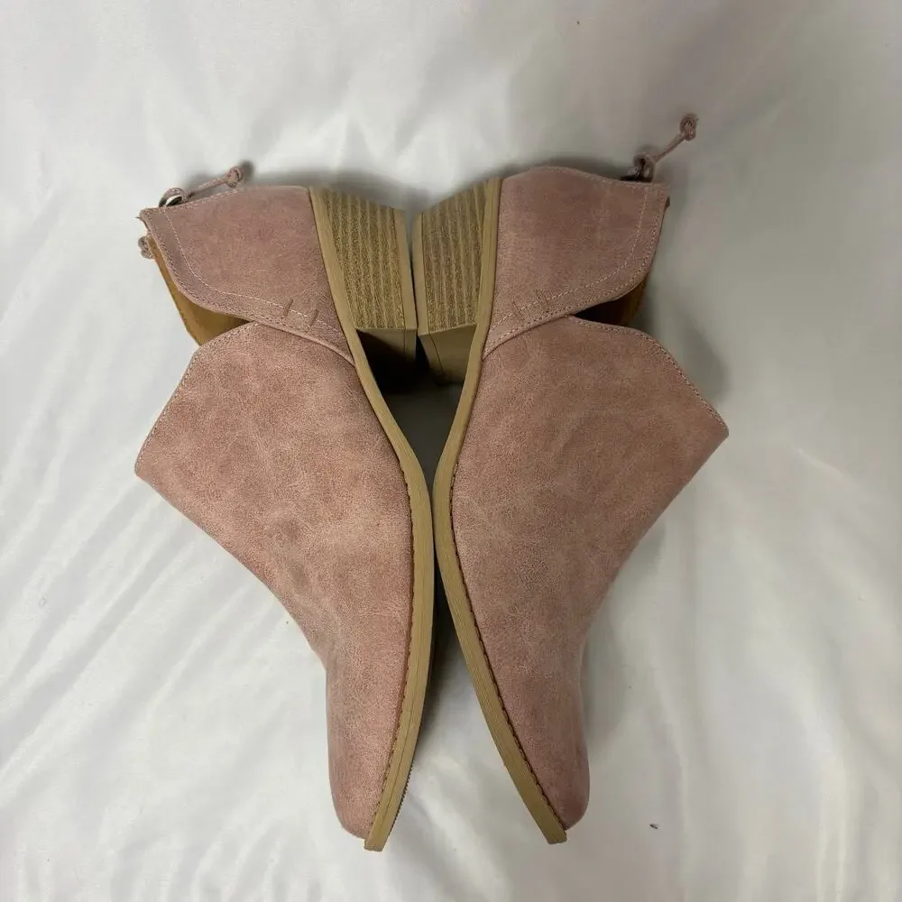 Qupid Blush Pink Suede Stacked Heel Ankle Boots Booties Women's US 10 - Picture 3 of 8